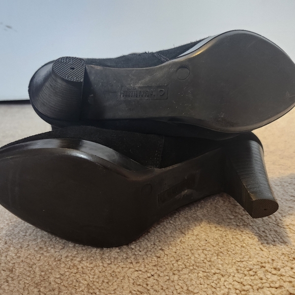 Elegant Black Women's Heels - Picture 7 of 7